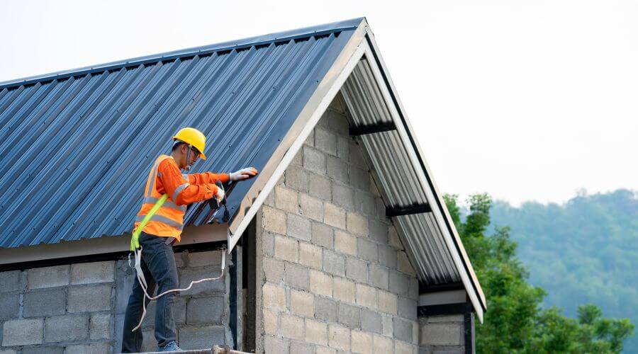 Professional gutter cleaning in Rattan, OK